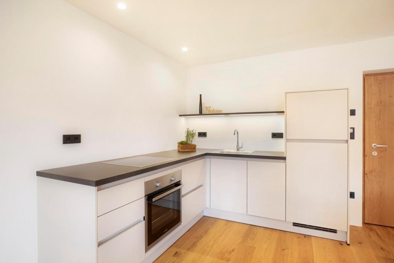Brantenhof Ferienwohnung Vinea Cortaccia Exteriör bild
